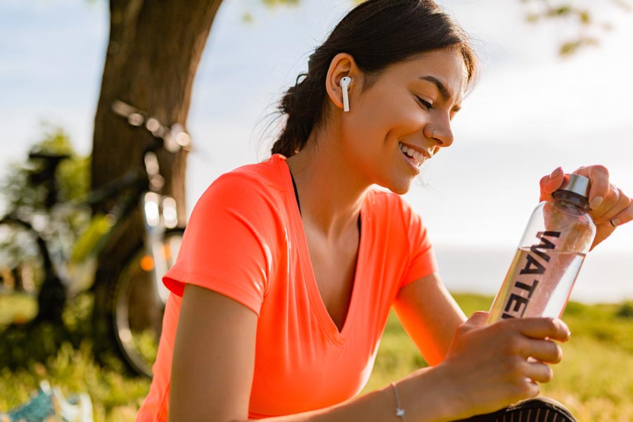 Caring from Afar: How to Ensure Your Parents Eat Well When You Can’t Be There.